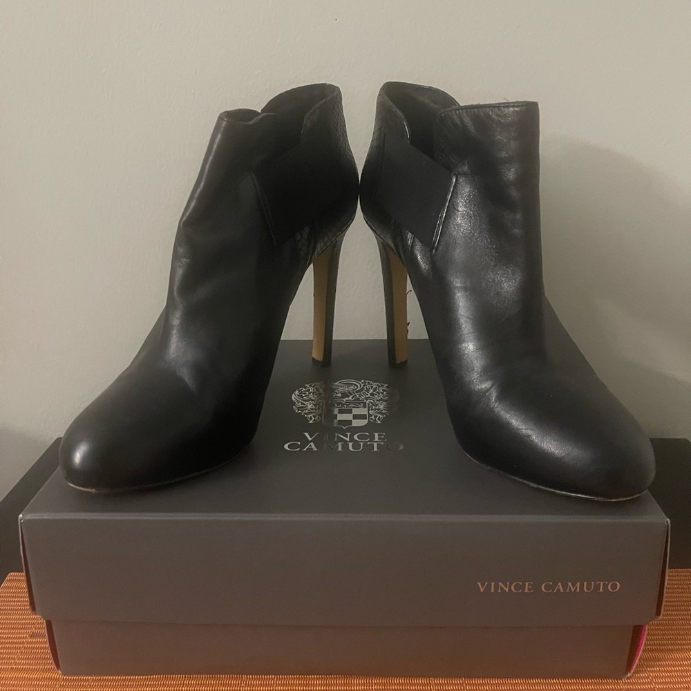 Vince Camuto Heels